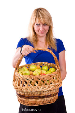 девушка с яблоками